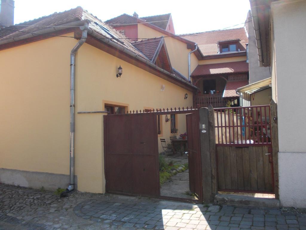 Casa Lia Hotell Sighişoara Exteriör bild